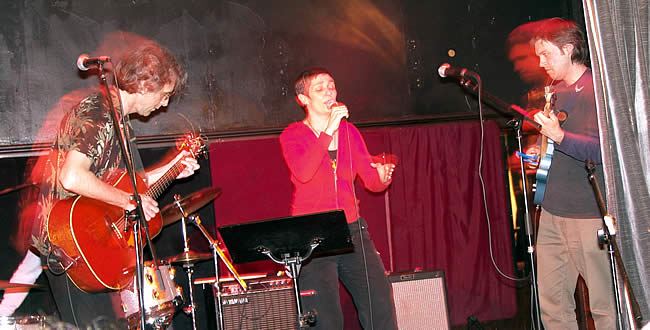 paddy kilrain benefit at lark tavern albany ny april 2006